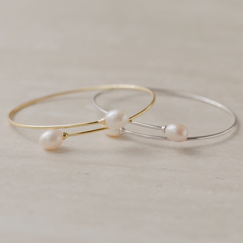 Dainty Pearl Bracelet | 14k Gold Plated - Picture 6 of 6